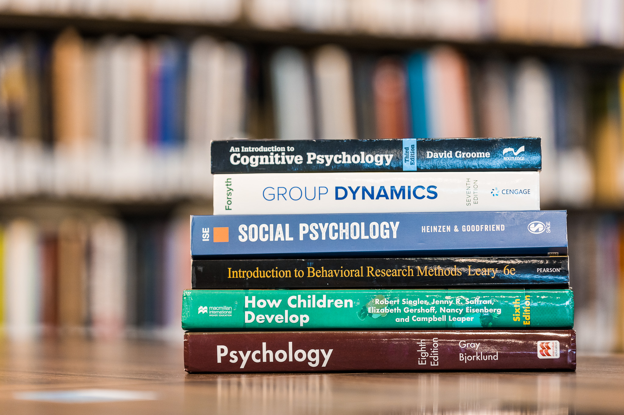 universiteit leiden psychologie phd